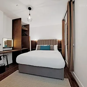 evita-apartments.cardiffhotelswales.com/